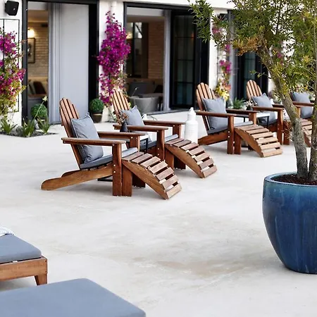 Port Ladera - Adult Only